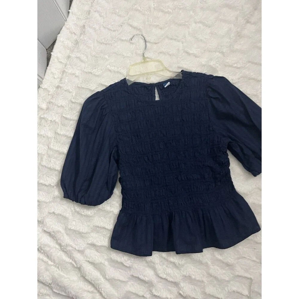 Old Navy Women’s Navy Blue Short Puff Sleeve Smocked Peplum Blouse Top Size M